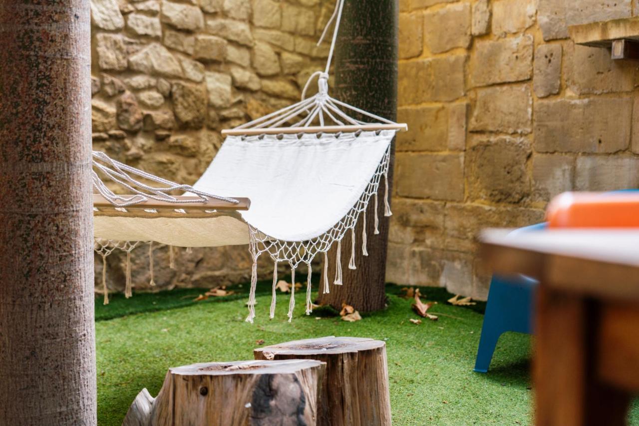 130, One Of A Kind - A Luxury Eclectic Home Tarxien Экстерьер фото
