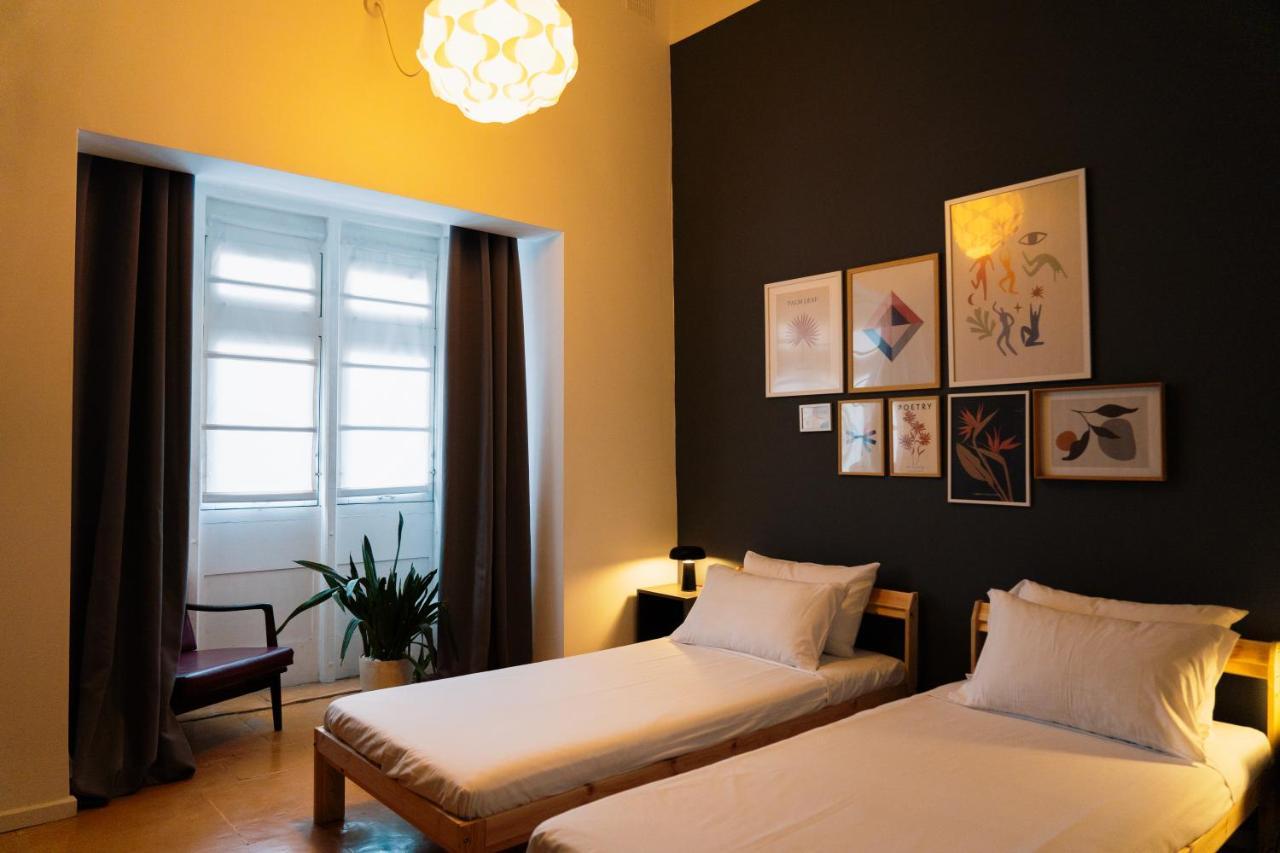 130, One Of A Kind - A Luxury Eclectic Home Tarxien Экстерьер фото