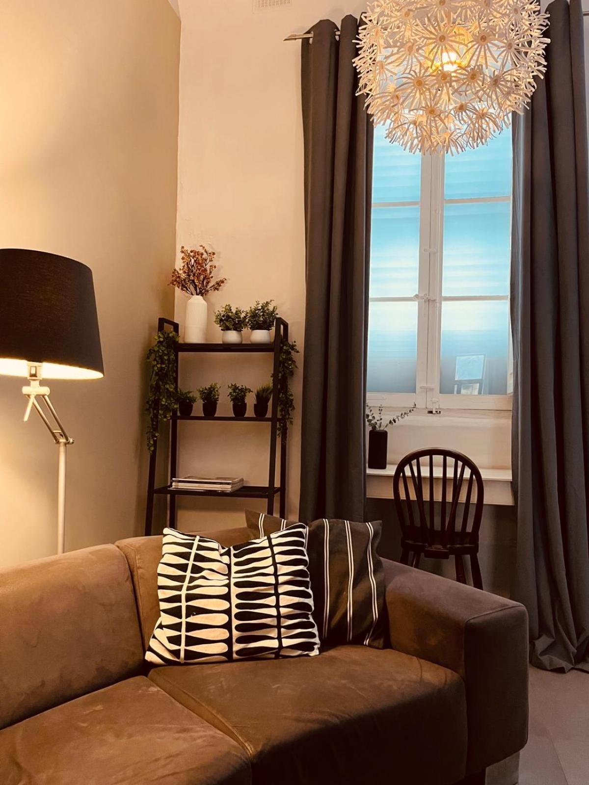 130, One Of A Kind - A Luxury Eclectic Home Tarxien Экстерьер фото